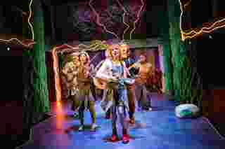 Wizard of Oz, Watermill Theatre (Credit: Mark Senior)