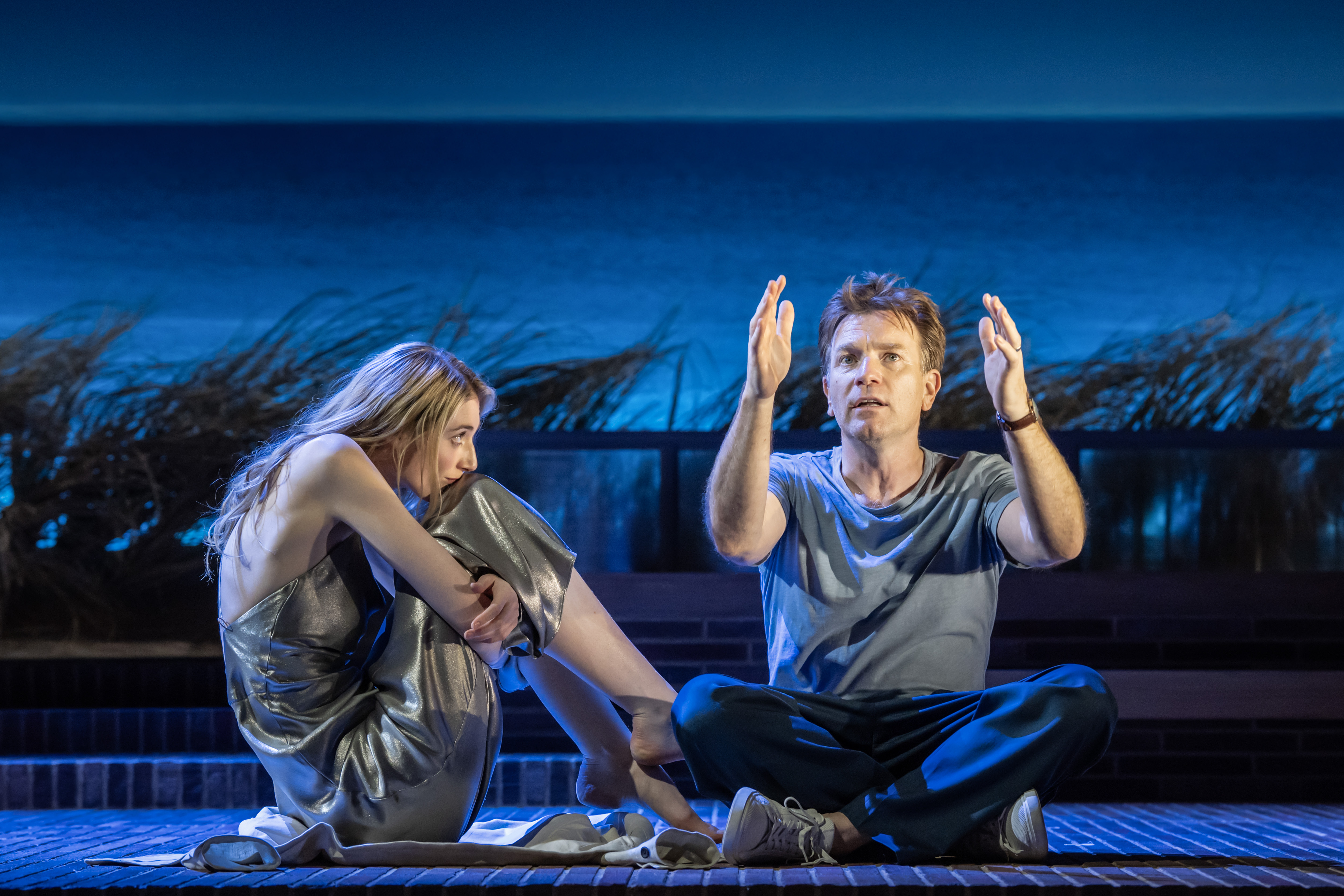 Elizabeth Debicki (Mathilde), Ewan Mcgregor (Henry Solness). Picture By Johan Persson